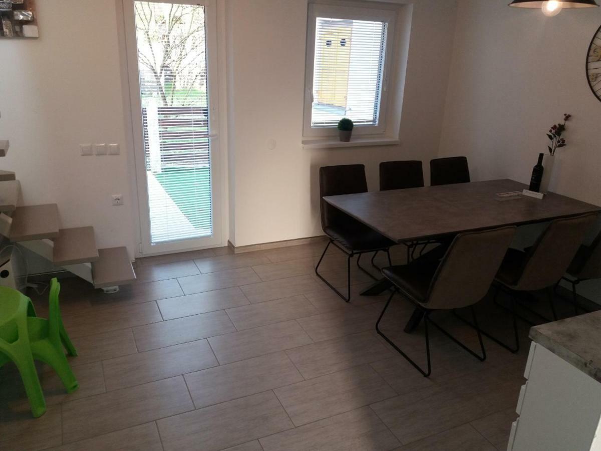 Apartma Stela In Terme Catez Чатеж-об-Саві Екстер'єр фото